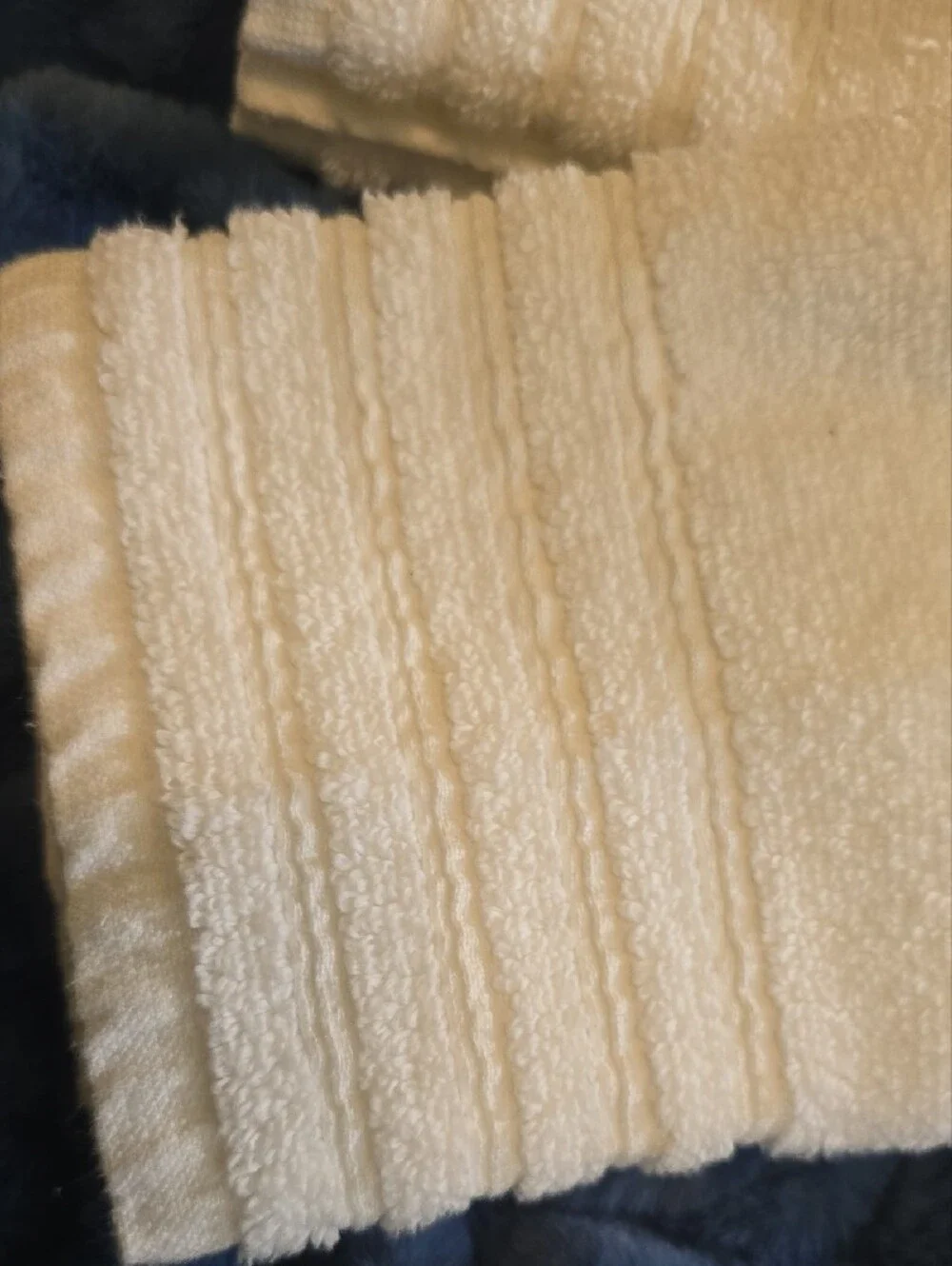 Fluffy! Hotel Collection White Microcotton Hand Towels - Set of 3